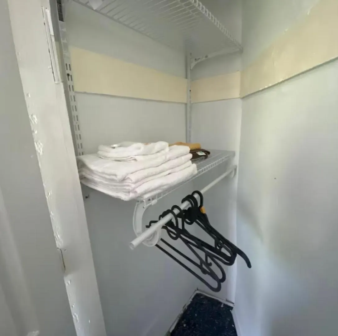 Private Room C West Ny, Nj 12 Mints From Nycit West New York 0*,  United States