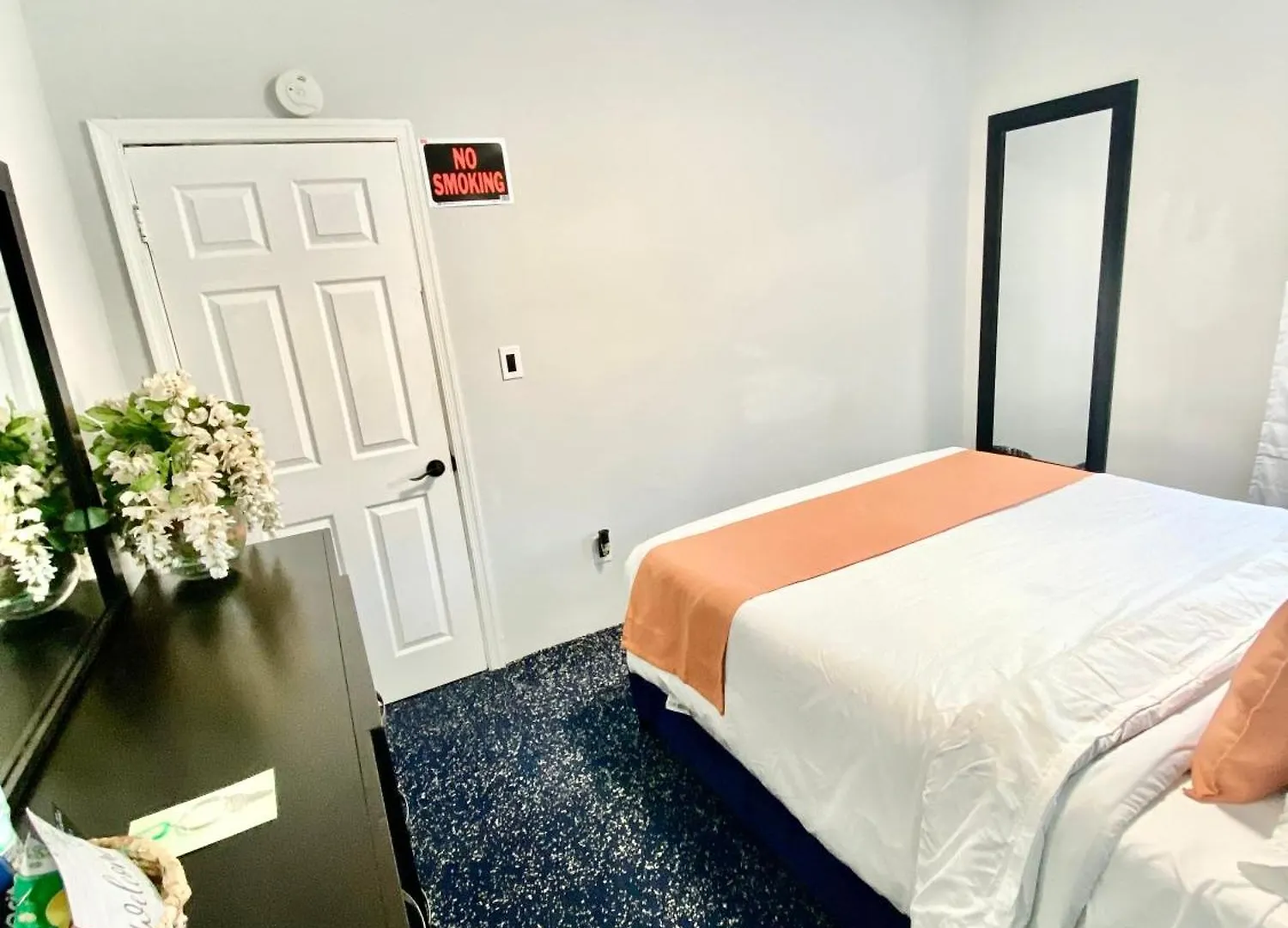 Private Room C West Ny, Nj 12 Mints From Nycit West New York Homestay