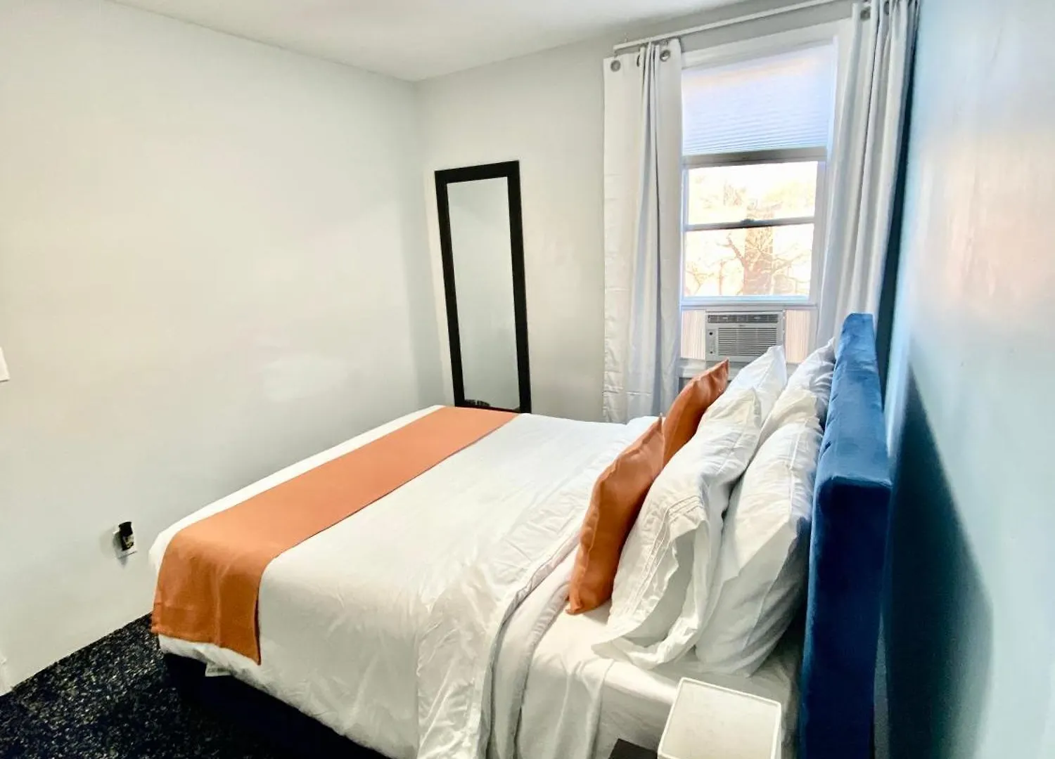 Private Room C West Ny, Nj 12 Mints From Nycit West New York 0*,  United States